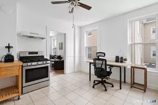 16 Edwards St, New Haven, CT 06511 - Photo 7