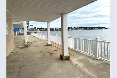 116 Townsend Avenue, New Haven, CT 06512 - Photo 17