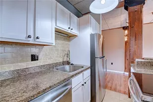 222 Williams St E, Glastonbury, CT 06033 - Photo 13