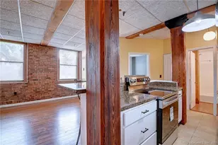 222 Williams St E, Glastonbury, CT 06033 - Photo 15