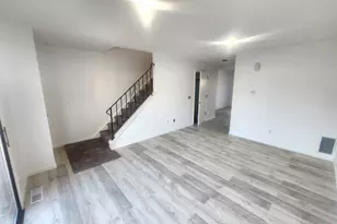 15 Crest St, West Haven, CT 06516 - Photo 11