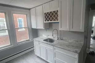 22 Wilcox St, New Britain, CT 06051 - Photo 5