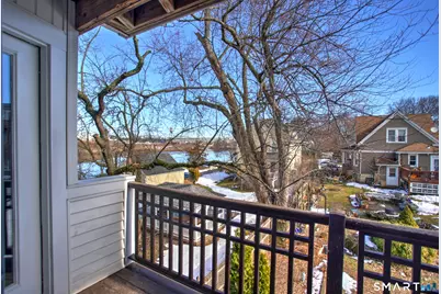 3250 Fairfield Avenue #APT 211, Bridgeport, CT 06605 - Photo 3