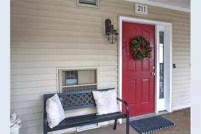 3250 Fairfield Avenue #APT 211, Bridgeport, CT 06605 - Photo 15