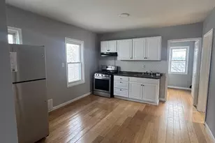 52 Ives Ct, Bridgeport, CT 06606 - Photo 1