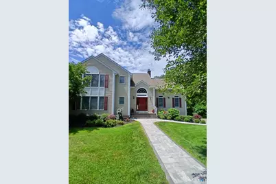 20 Laura Drive, Danbury, CT 06811 - Photo 3