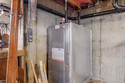 20 Laura Drive, Danbury, CT 06811 - Photo 35