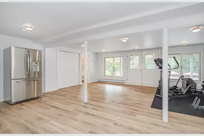 20 Laura Drive, Danbury, CT 06811 - Photo 29