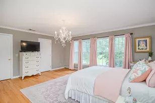 20 Laura Dr, Danbury, CT 06811 - Photo 17