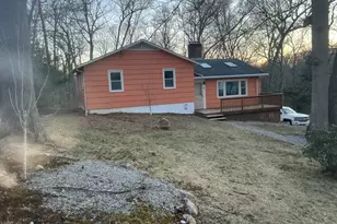 4 N Glenwoods Rd, Ledyard, CT 06335 - Photo 1