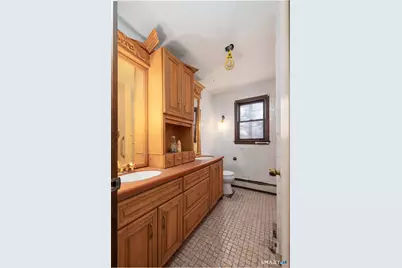 71 Renshaw Road, Hamden, CT 06518 - Photo 23