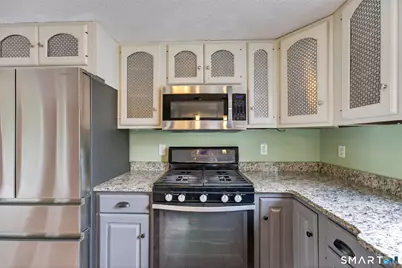 8 High Street, Wallingford, CT 06492 - Photo 5