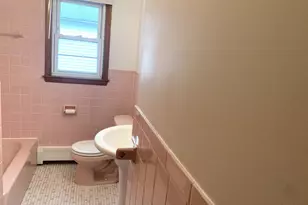 640 Beechmont Ave, Bridgeport, CT 06606 - Photo 13