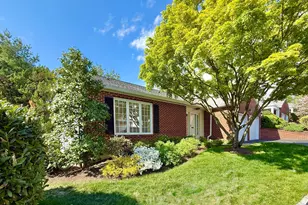 73 Bank St, New Canaan, CT 06840 - Photo 1