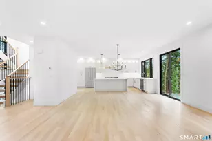 35 Oronoque Hills Rd, Stratford, CT 06614 - Photo 23