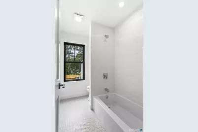 35 Oronoque Hills Road, Stratford, CT 06614 - Photo 25