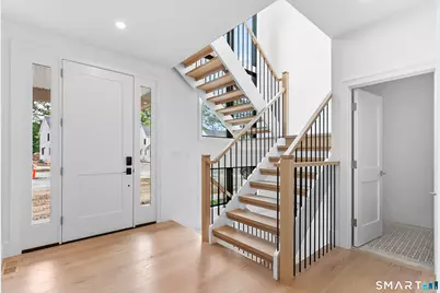 35 Oronoque Hills Road, Stratford, CT 06614 - Photo 9