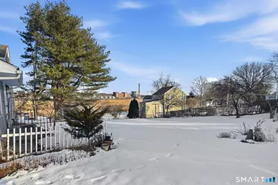 66 Bridgeview Place, Stratford, CT 06614 - Photo 31