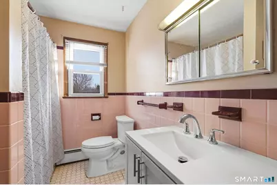 66 Bridgeview Place, Stratford, CT 06614 - Photo 21