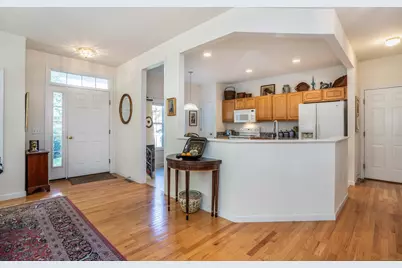 28 Meadowview Court #28, Canton, CT 06019 - Photo 5