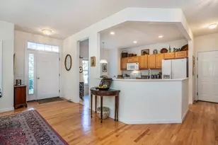 28 Meadowview Ct, Canton, CT 06019 - Photo 5