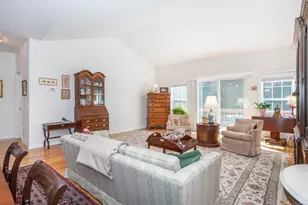 28 Meadowview Ct, Canton, CT 06019 - Photo 11