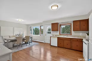 213 Seaside Ave, Milford, CT 06460 - Photo 9