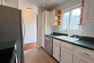 6 Rose Ln, Danbury, CT 06810 - Photo 7