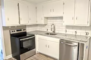 101 Haynes Rd, West Hartford, CT 06117 - Photo 3