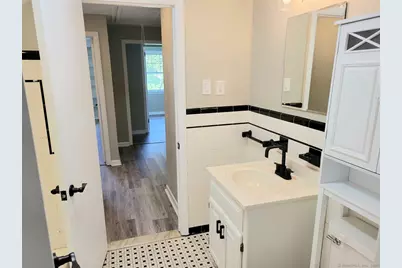 101 Haynes Road, West Hartford, CT 06117 - Photo 23