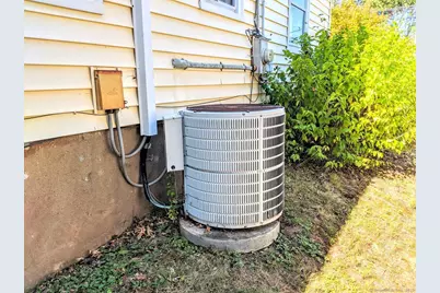 101 Haynes Road, West Hartford, CT 06117 - Photo 29