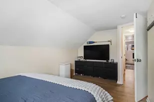 69 Seaver Cir, Bridgeport, CT 06606 - Photo 29