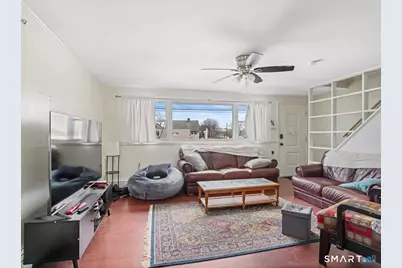 69 Seaver Circle, Bridgeport, CT 06606 - Photo 13