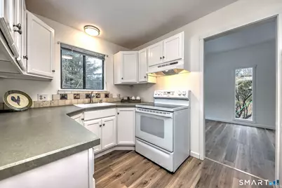 454 Heritage Village #A, Southbury, CT 06488 - Photo 9