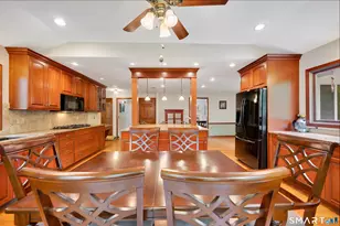78 Benedict Rd, Monroe, CT 06468 - Photo 3