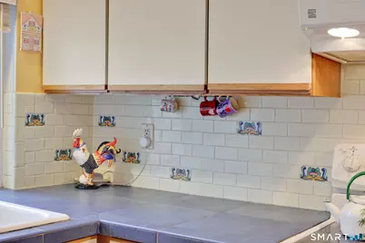 260 Brittany Farms Road #APT B, New Britain, CT 06053 - Photo 29