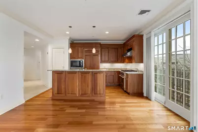 85 Memorial Road #APT 313, West Hartford, CT 06107 - Photo 3