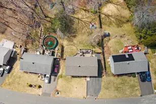 185 Bluebird Dr, Naugatuck, CT 06770 - Photo 33