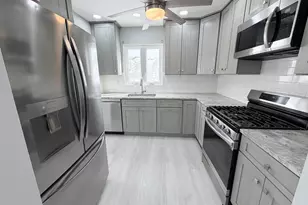 43 Southwind Ln, Milford, CT 06460 - Photo 7