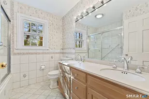 26 Holly Ln, Darien, CT 06820 - Photo 21