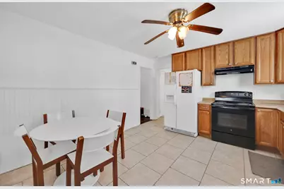 11 Stratfield Place, Bridgeport, CT 06606 - Photo 15