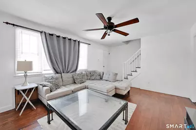 11 Stratfield Place, Bridgeport, CT 06606 - Photo 11