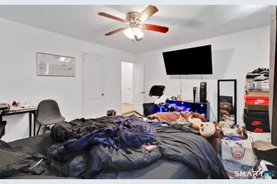 11 Stratfield Place, Bridgeport, CT 06606 - Photo 17