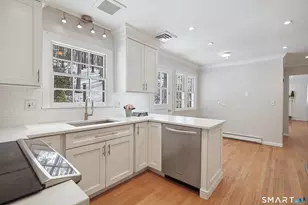 39 McIntosh Rd, Stamford, CT 06903 - Photo 9