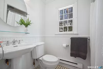 39 McIntosh Road, Stamford, CT 06903 - Photo 11