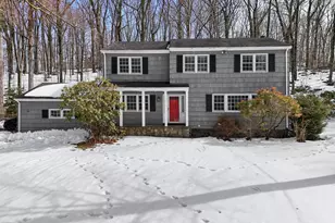 39 McIntosh Rd, Stamford, CT 06903 - Photo 1