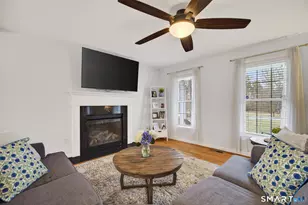 5 Tom Allyn Ct, Ledyard, CT 06335 - Photo 9