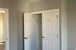 162 Sheridan St, Bridgeport, CT 06610 - Photo 7