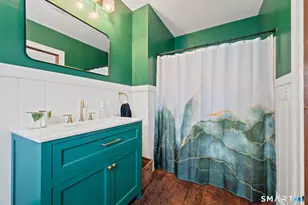 18 Oak St, Plymouth, CT 06786 - Photo 21