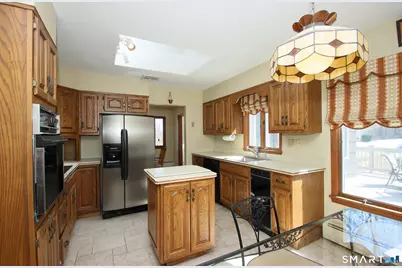 20 Smoke Hill Drive, New Fairfield, CT 06812 - Photo 11